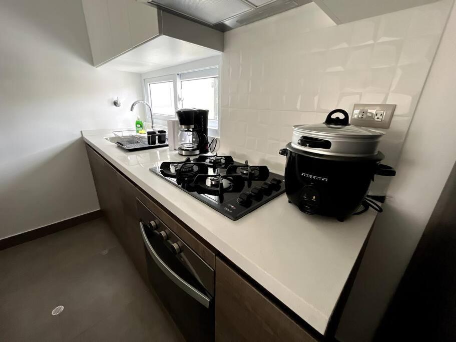 Luxury Apartment In Miraflores With Rooftop Pool 리마 외부 사진