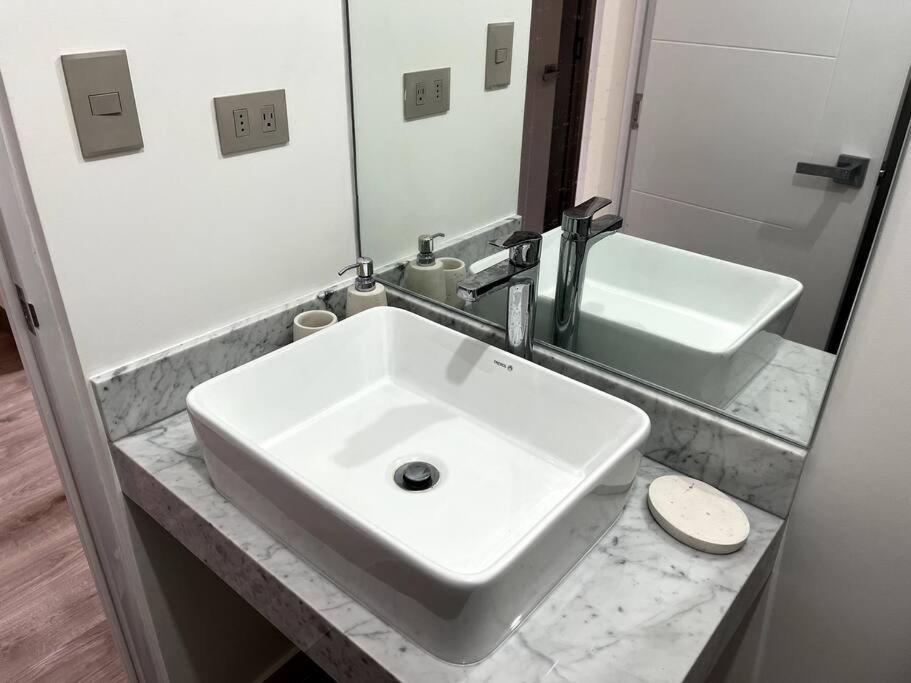 Luxury Apartment In Miraflores With Rooftop Pool 리마 외부 사진